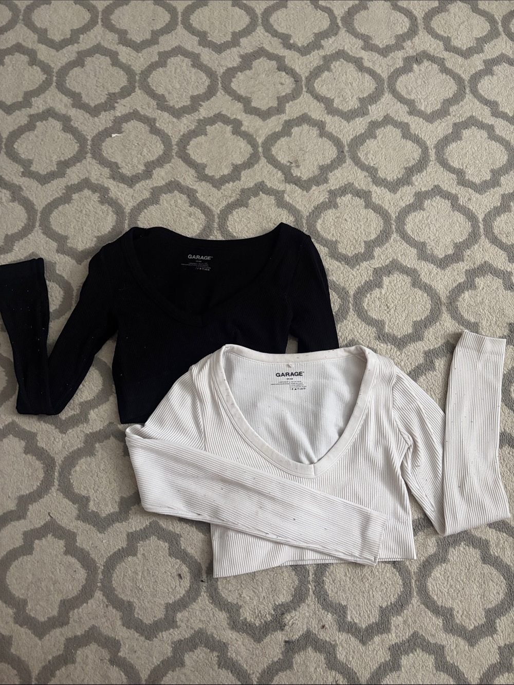 Garage Ribbed Long-Sleeve Crop Top Bundle - Black & White
